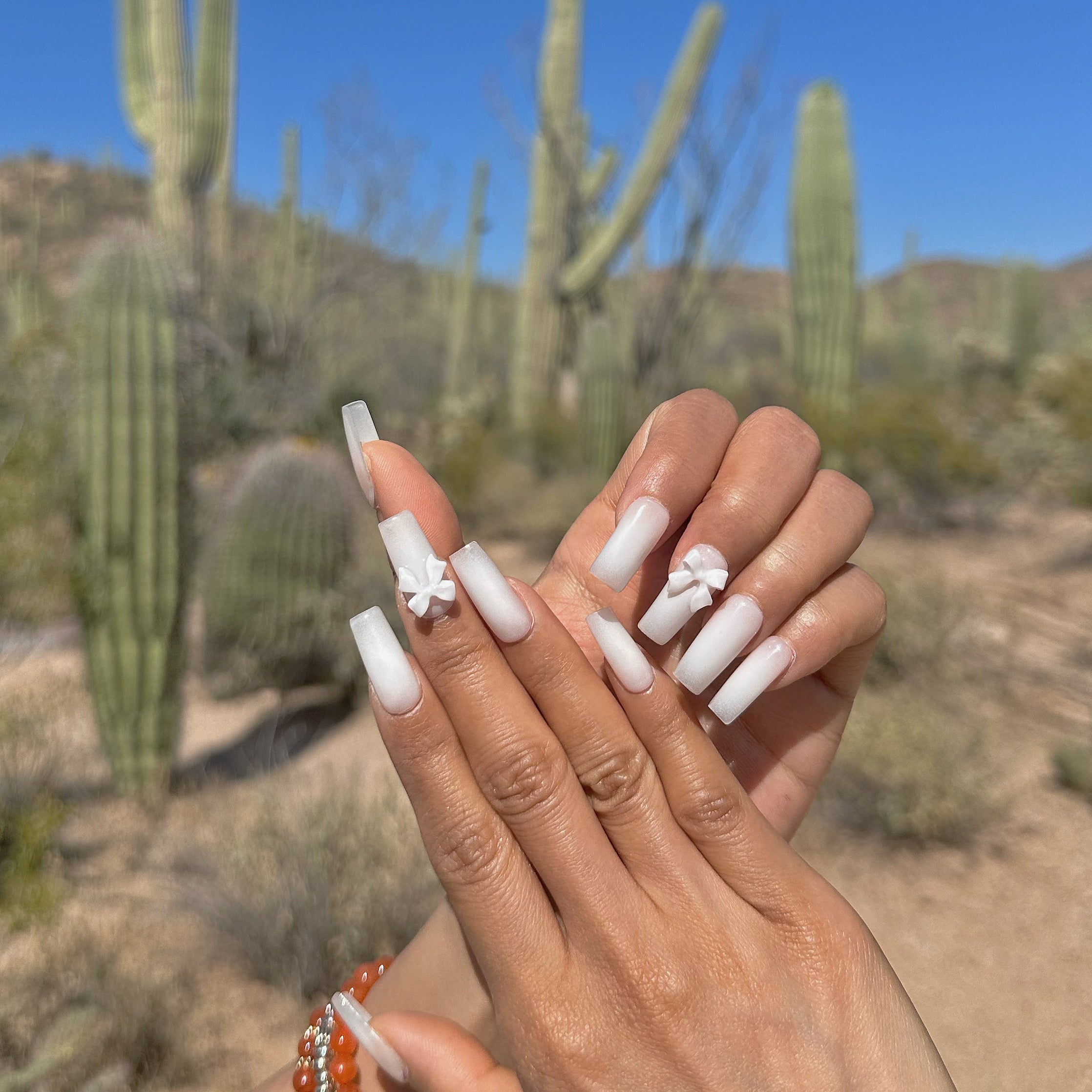 Glass white with cute bow square set