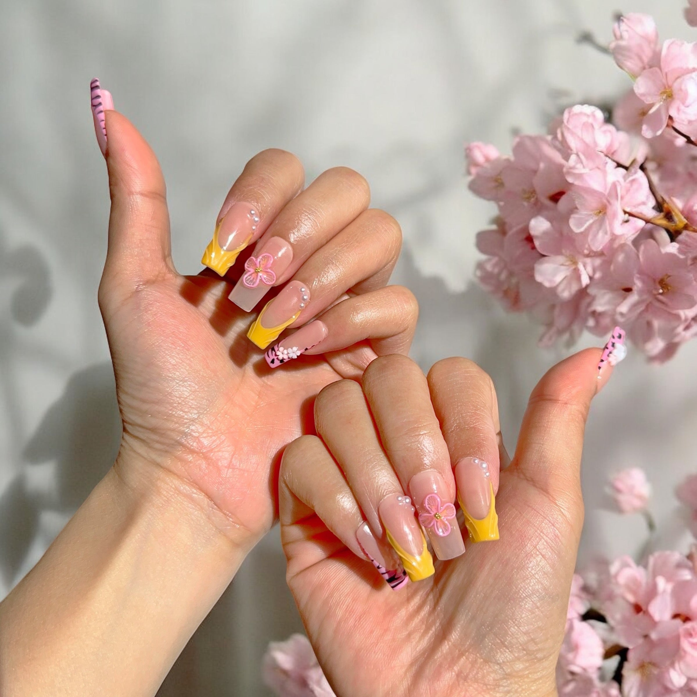 Beautiful Yellow French Tip with 3D Flower Detail