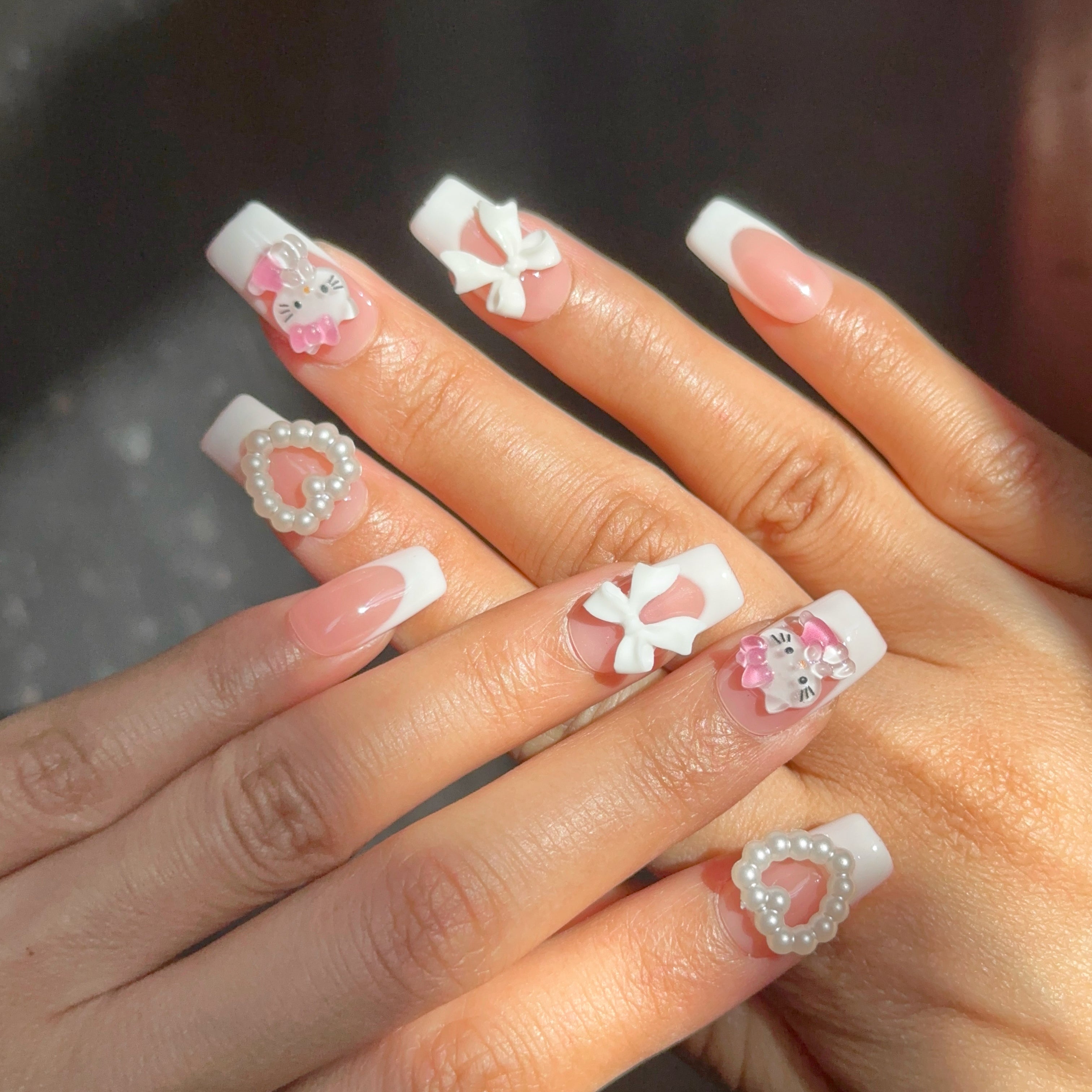 White French Tip Hellokitty