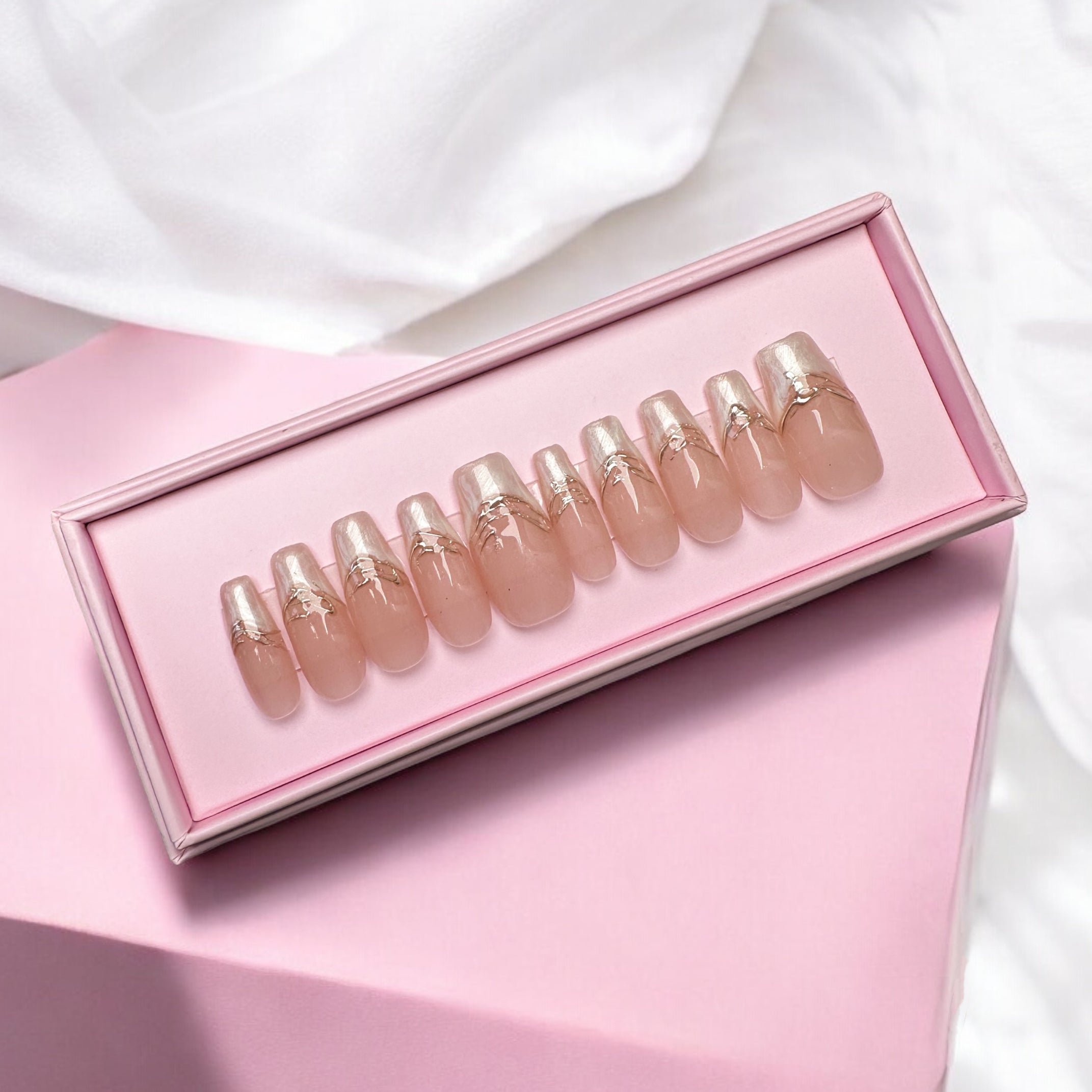 Edge Golden French style set