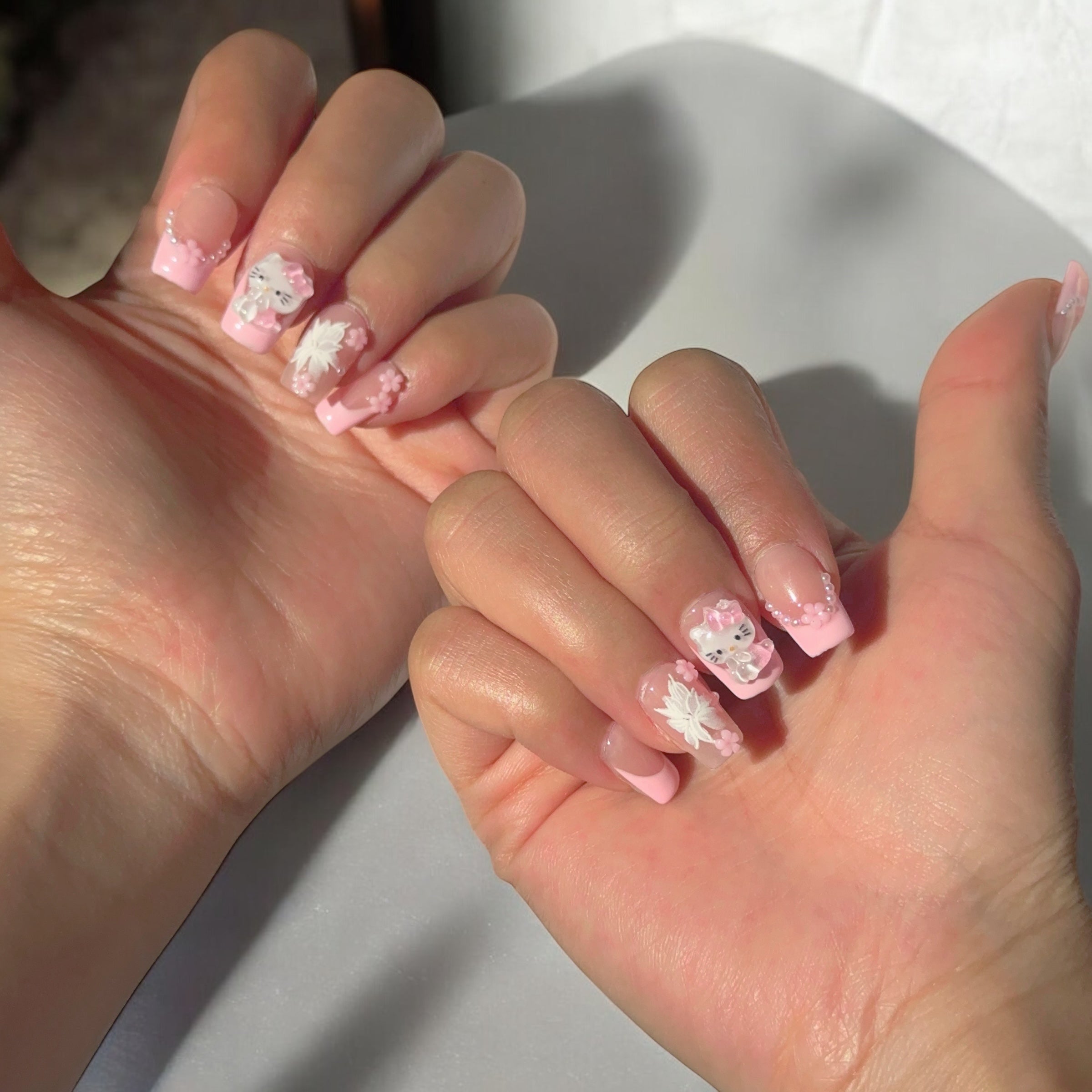 Light Pink Hellokitty French tip