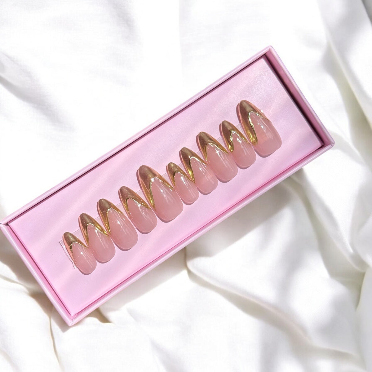 Twilight Gold Crescents press-on nail set, product photo 5