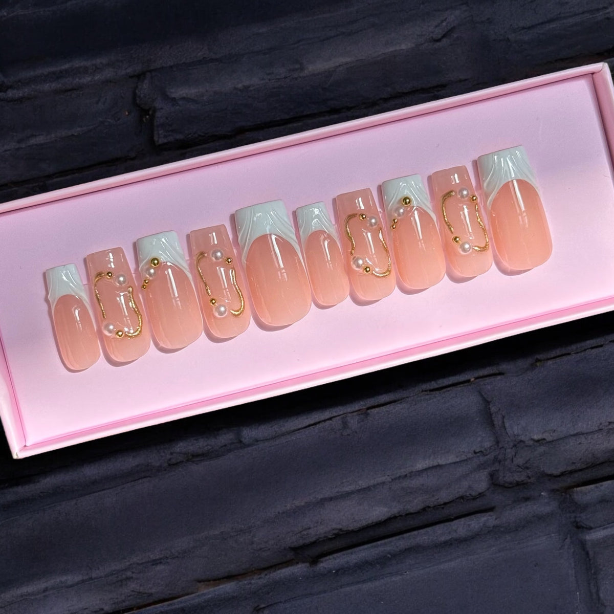 Circle Ring press-on nail set, product photo 4