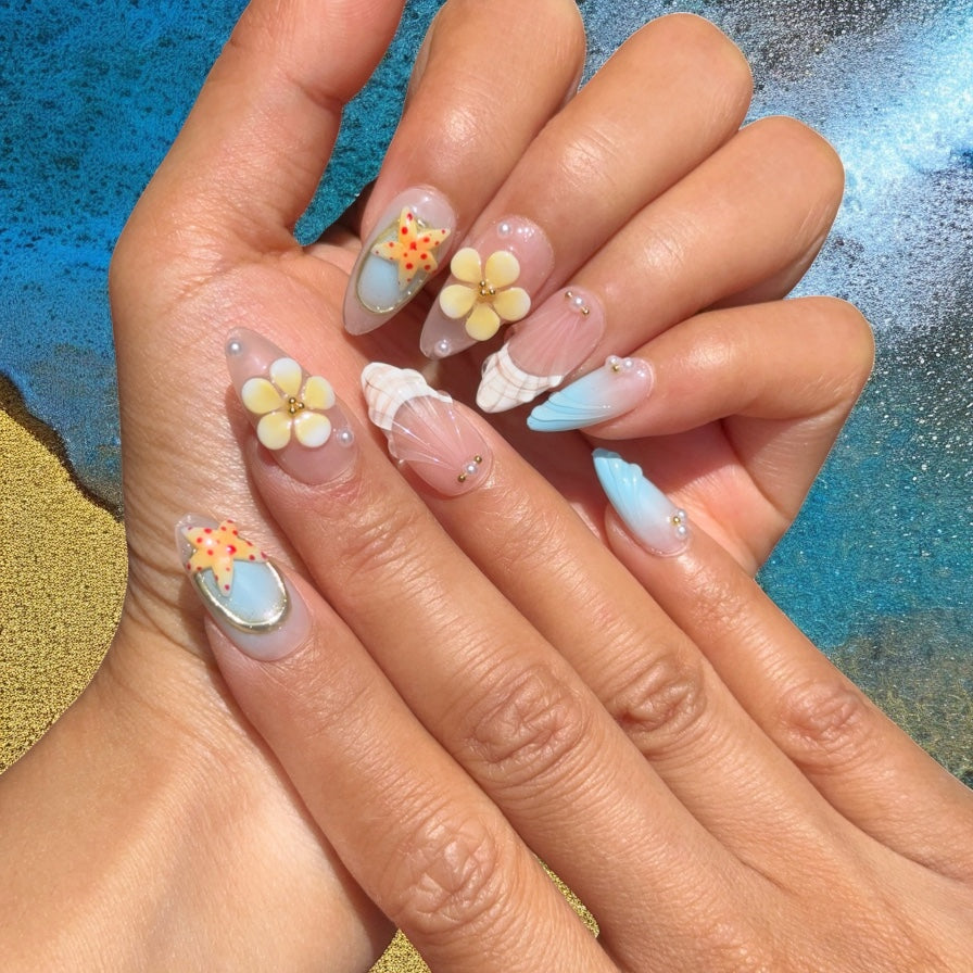 Heart of the Ocean press-on nail set, product photo 3