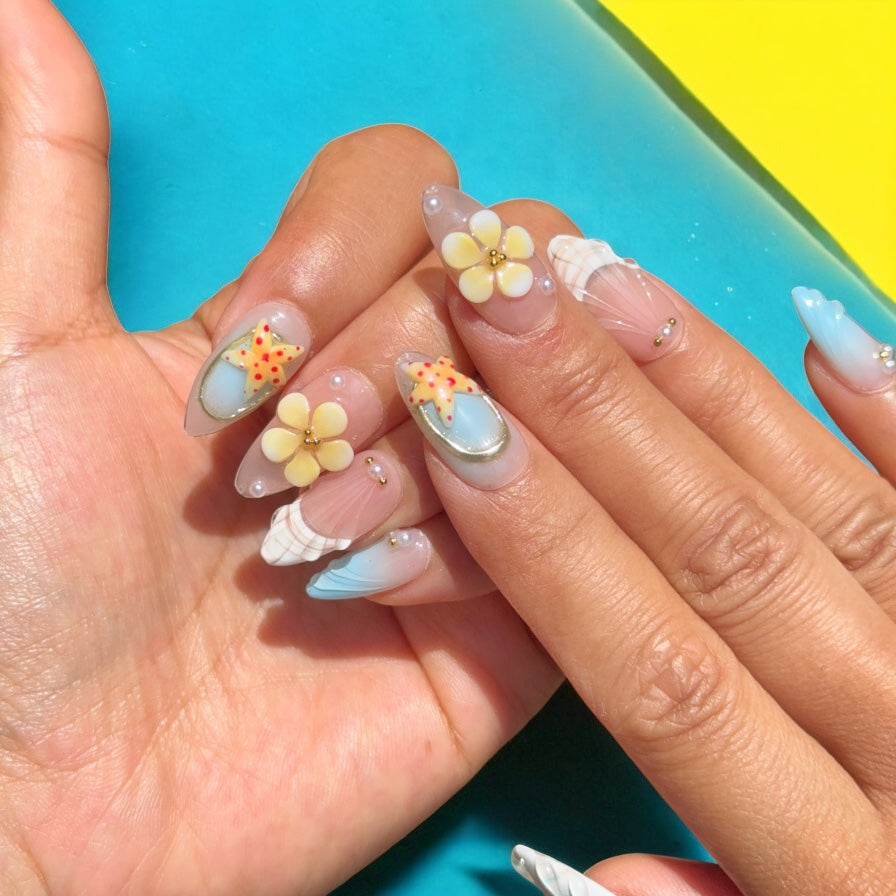 Heart of the Ocean press-on nail set, product photo 6