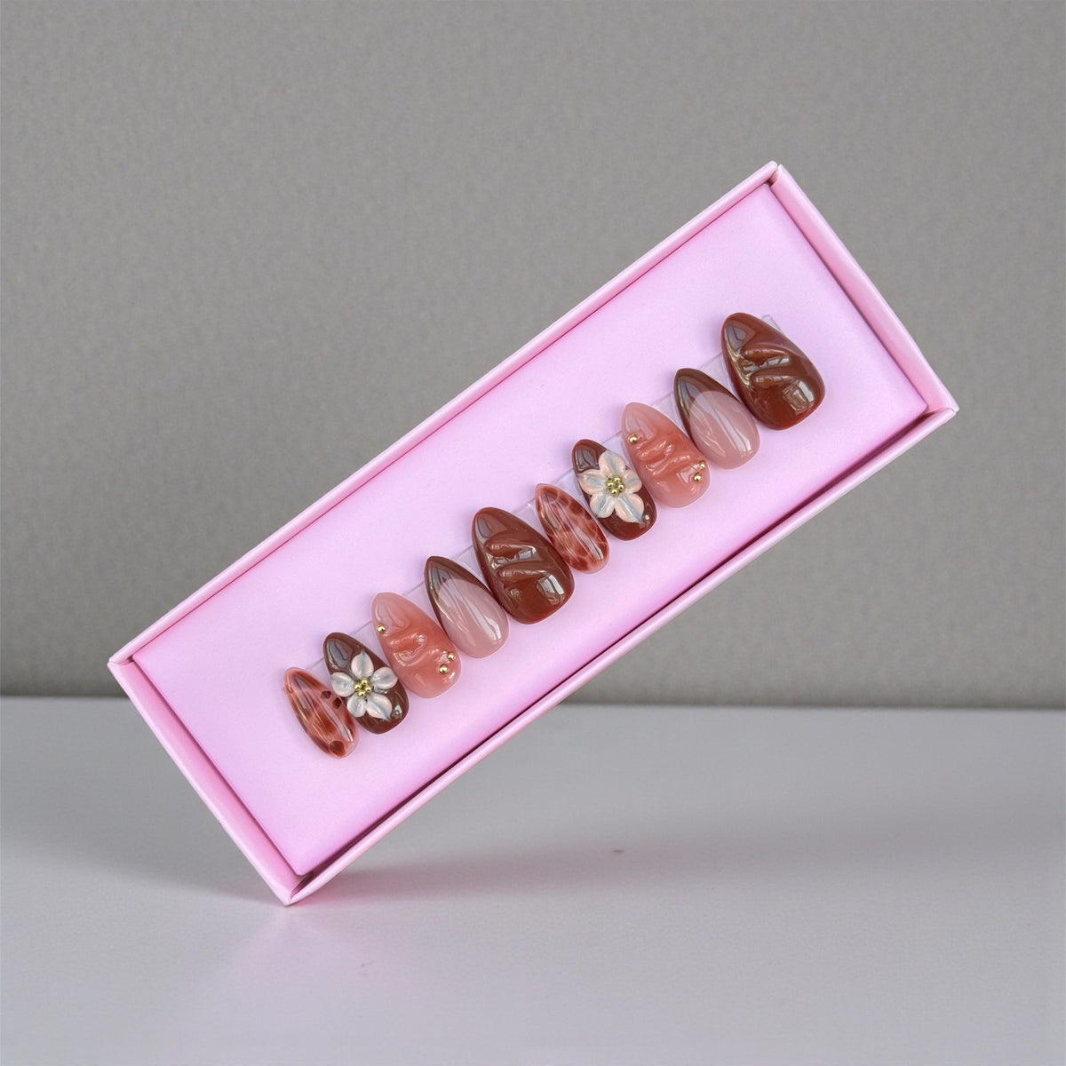 Maple Chocolate Dahlia press-on nail set, product photo 5