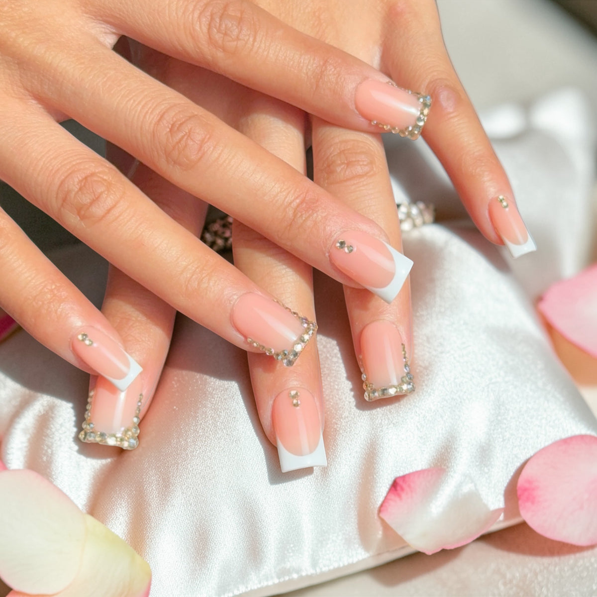 Twilight French press-on nail set, product photo 4